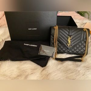 YSL ENVELOPE MEDIUM CHAIN BAG IN MIX MATELASSÉ GRAIN DE POUDRE EMBOSSED LEATHER
